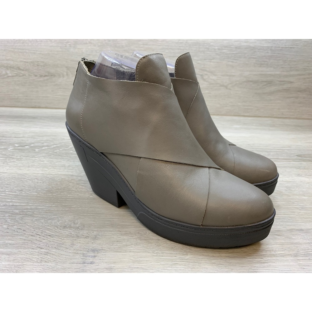 Eileen Fisher Women's  Wrap Wedge Ankle Booties Gray Size 8 Casual Shoes